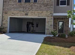 3250 Westgate Park Dr, Loganville, GA 30052