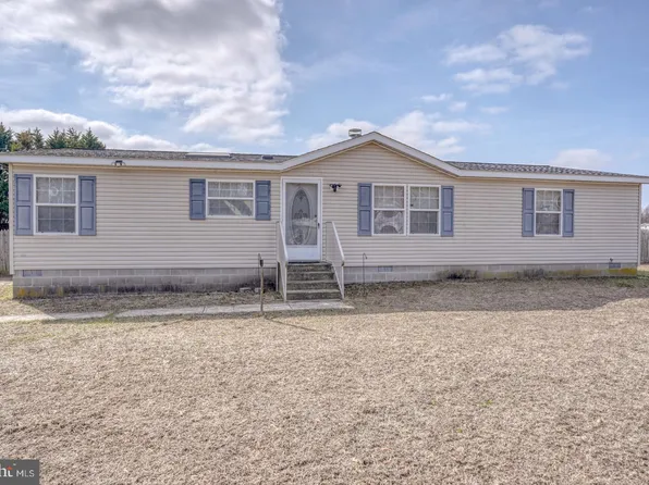 511 Pleasant Pine Cir, Harrington, DE 19952