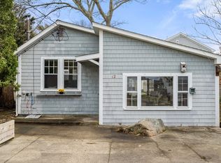 12 Kabeyun Rd, Marion, MA 02738