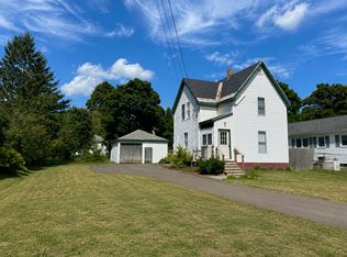123 7th St, Bangor, ME 04401