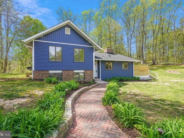 1325 Wilson Rd, Huntingtown, MD 20639