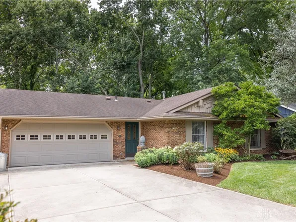 5 Whispering Pines St, Springboro, OH 45066