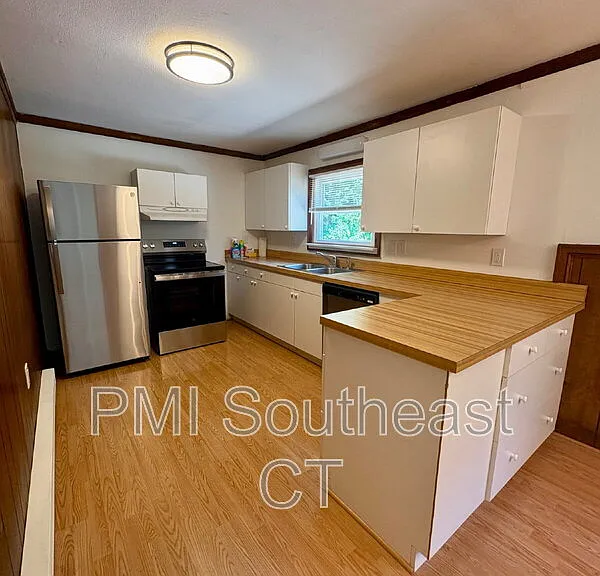 226 Pequot Ave — Photo 21