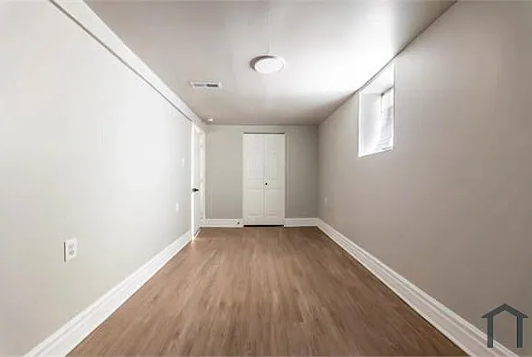 7917 S Ellis Ave — Photo 11