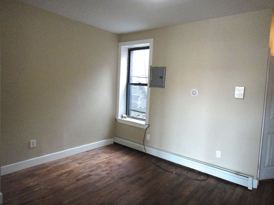 1st image of 818 Macdonough St #3