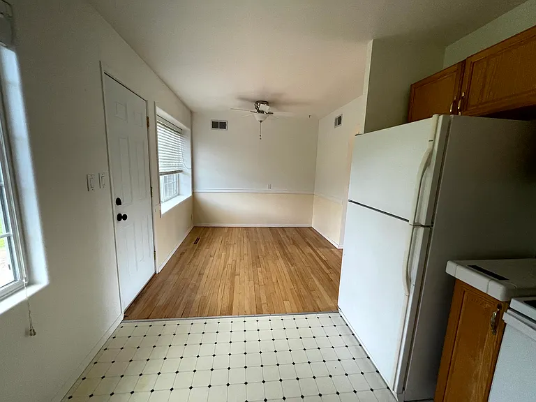12080 SW Fairfield St — Photo 6
