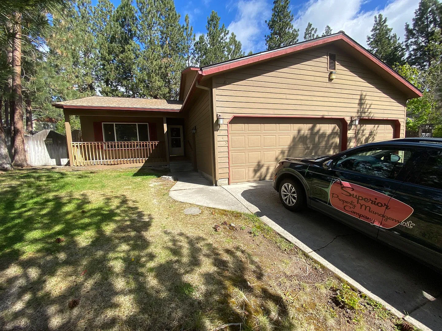 Knoxville, 1145 NW - 01145-KNOX — Photo 1
