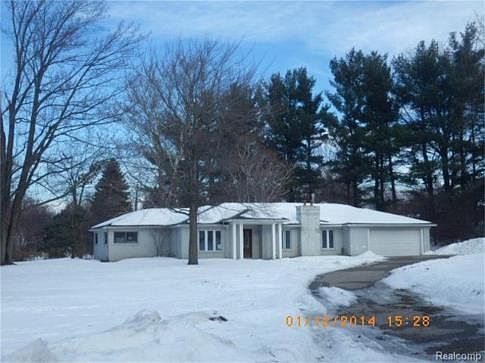 1st image of 2440 Dalesford Dr