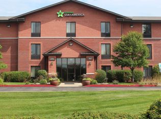 747 N Bell School Rd #STUDIOB, Rockford, IL 61107