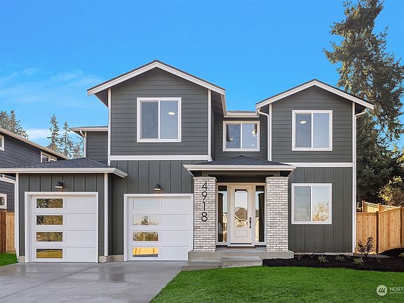 2nd image of 4918 24th Avenue W