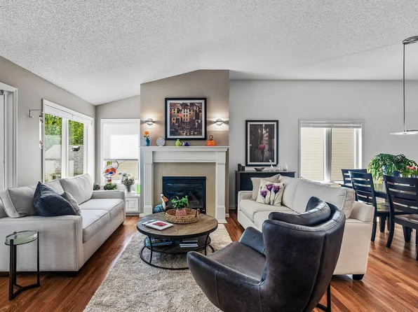14983 Summit Cir NW, Prior Lake, MN 55372