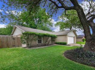 10018 King Ranch Ln, Sugar Land, TX 77498