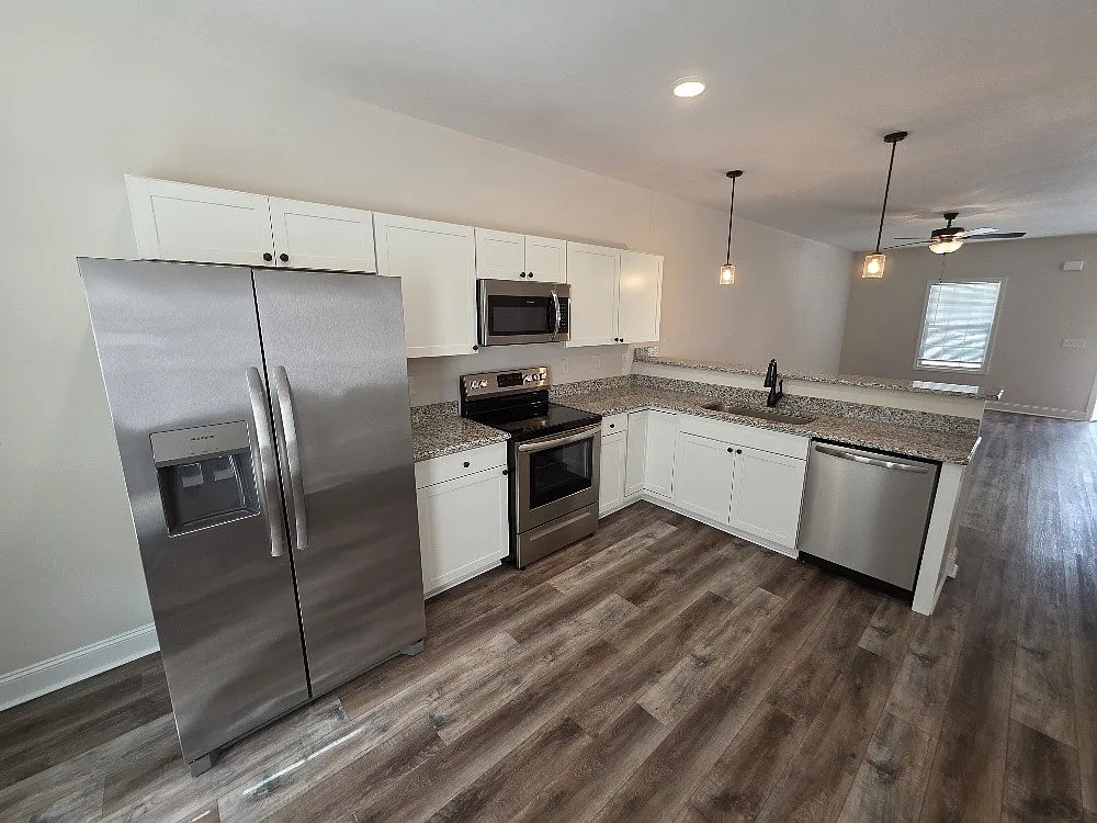 2 bed, 2.5 bath, 1325 sqft, $1,195 — Photo 4