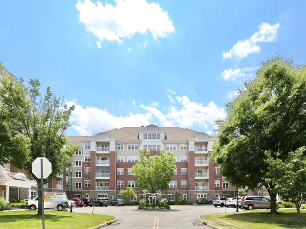 10302 Warrens Way, Wanaque, NJ 07465