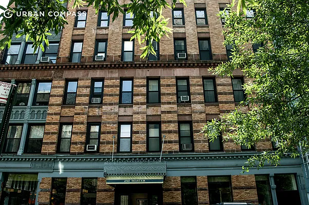 Rented by Compass | media 25