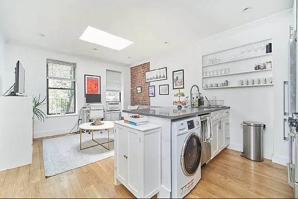 Rented by Living New York | media 1