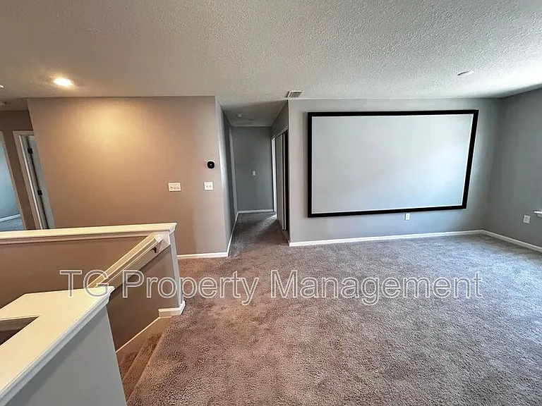 11646 Pacific Dogwood Ct — Photo 26