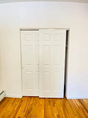 Rented by Mae Equities | media 21