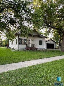 325 S Mary Ave, Tea, SD, 57064