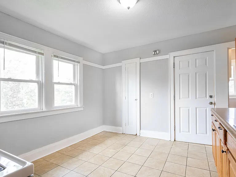 4033 N 12th St #2 — Photo 7
