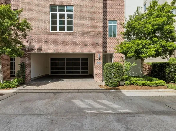 1444 Lake Pointe Pkwy, Sugar Land, TX 77478