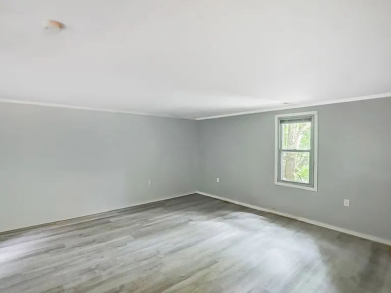 314 Sheridan Ave — Photo 17