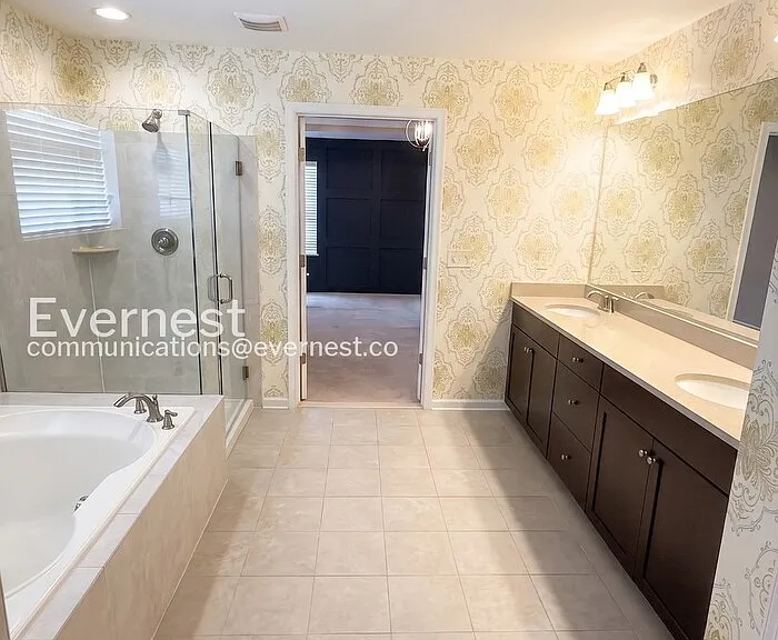 1735 Hudgins Farm Cir — Photo 23
