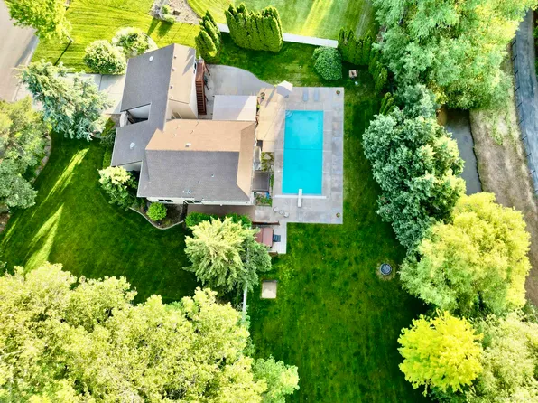 2908 E Leslie Dr, Meridian, ID 83646