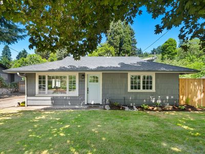 2822 NE Fremont Dr, Portland, OR, 97220