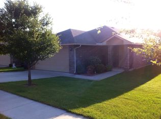 1004 Denmark St, Yukon, OK 73099