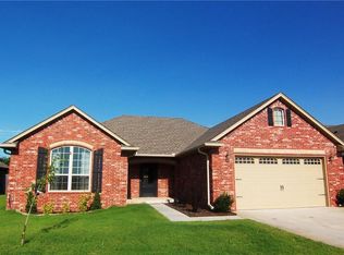 3721 Lambeth St, Mustang, OK 73064