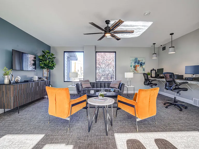 Cherry Creek Apartments — Photo 11