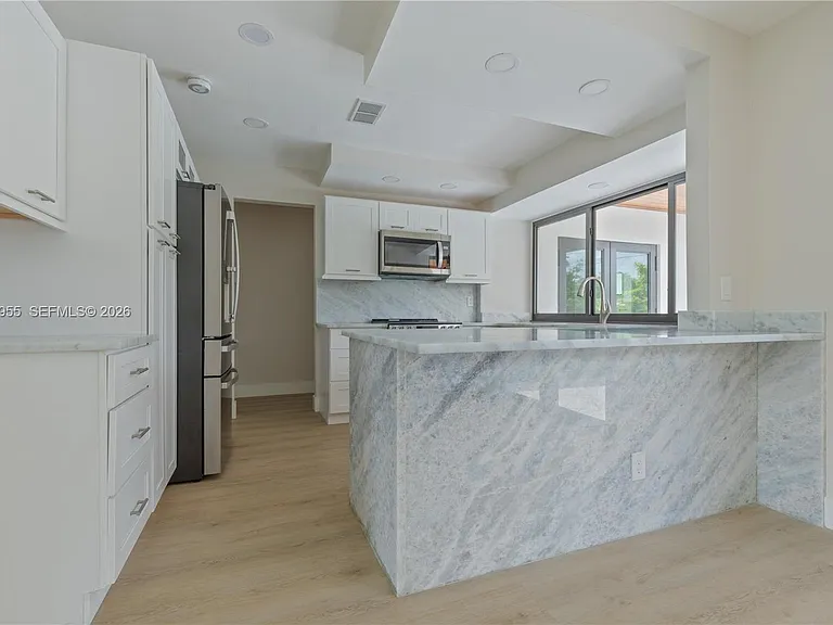 4115 Madison St — Photo 8