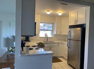 370 NW 46th Ave APT D, Delray Beach, FL 33445
