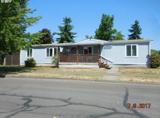 464 S 53rd St, Springfield, OR 97478