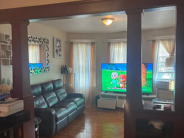 185 Pilgrim Ave #3 — Photo 10