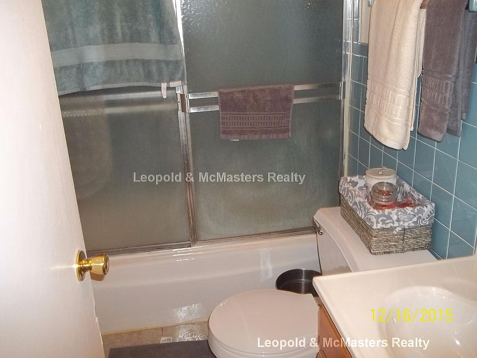 2nd image of 1132 Commonwealth Ave APT 5C