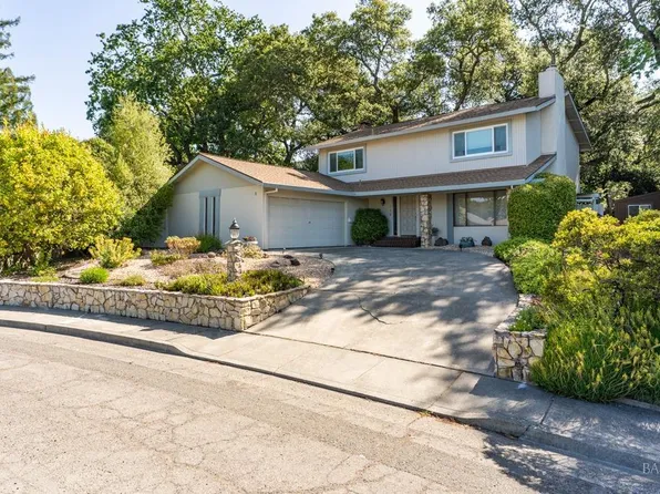 436 Candlelight Drive, Santa Rosa, CA 95403