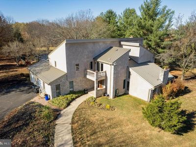 6 Creekside Dr, Ivyland, PA, 18974