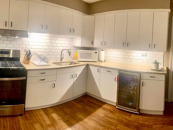 3rd image of 3111 Paris Ave APT 207