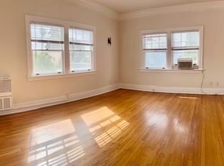 4770 Franklin Ave APT 8, Los Angeles, CA 90027
