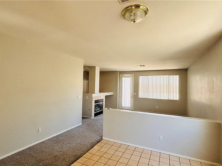 10660 Windrose Point Ave — Photo 5