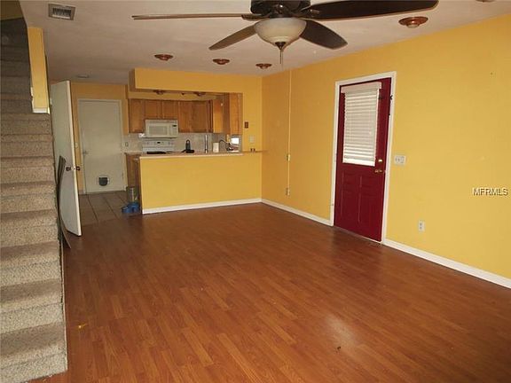 3rd image of 6126 Oak Cluster Cir