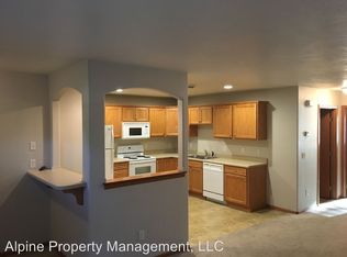 404 N 9th Ave, Brandon, SD 57005