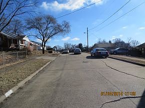 3rd image of 1210 Cherry St