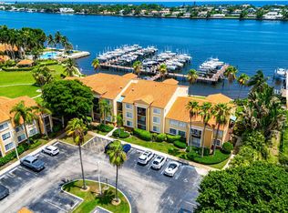 167 Yacht Club Way #205, Hypoluxo, FL 33462