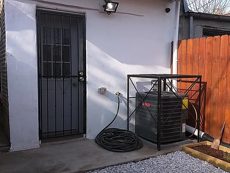 907 Lemmon St — Photo 42