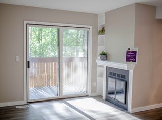 7352 Huntsmen Cir #15-A, Anchorage, AK 99518