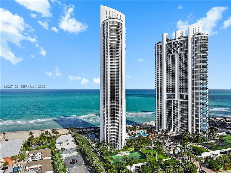 18201 Collins Ave #601A — Photo 33