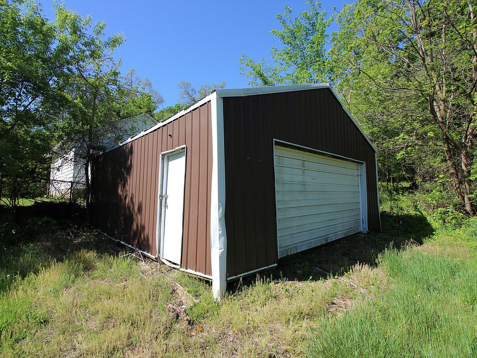 2nd image of 11 Blanche St
